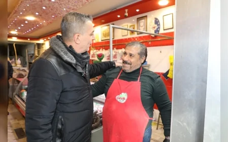 Şehzadeler Belediye Başkanı Hakan Şimşek: “Pazarcı Esnafının Taleplerini Yerinde Dinliyoruz”