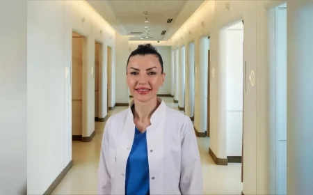 Medicana’dan Adet Sancıları Uyarısı: “Çaresi Mutfakta Olabilir Ama Tek Başına Yeterli Değil”