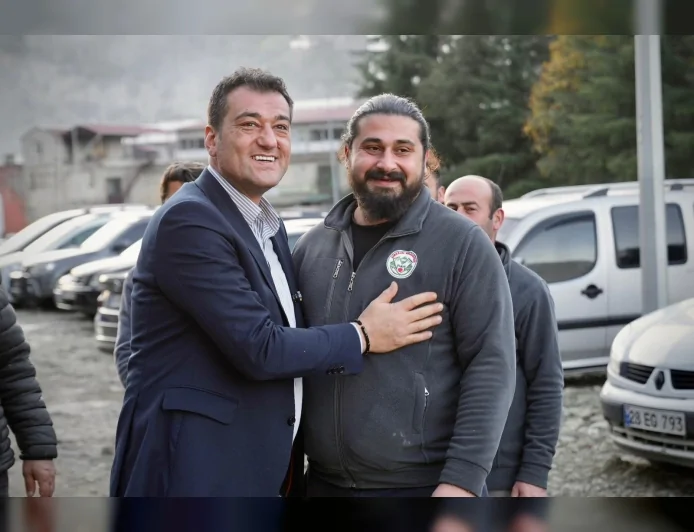 Giresun Belediye Başkanı Fuat Köse altyapı ve üstyapı projelerini mahallelerde inceleyerek çalışmaları sahada değerlendirdi