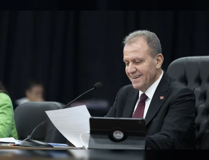 Mersin Büyükşehir Belediye Başkanı Vahap Seçer: “Tüm Mersinlileri 7. Uluslararası Mersin Maratonu ve Yılbaşı Pazarı’na davet ediyorum”