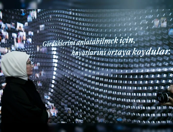 Cumhurbaşkanı Erdoğan’ın Eşi Emine Erdoğan: “Haksızlığa, yalana, adaletsizliğe ve soykırıma savaş açmak hepimizin en meşru savaşıdır”
