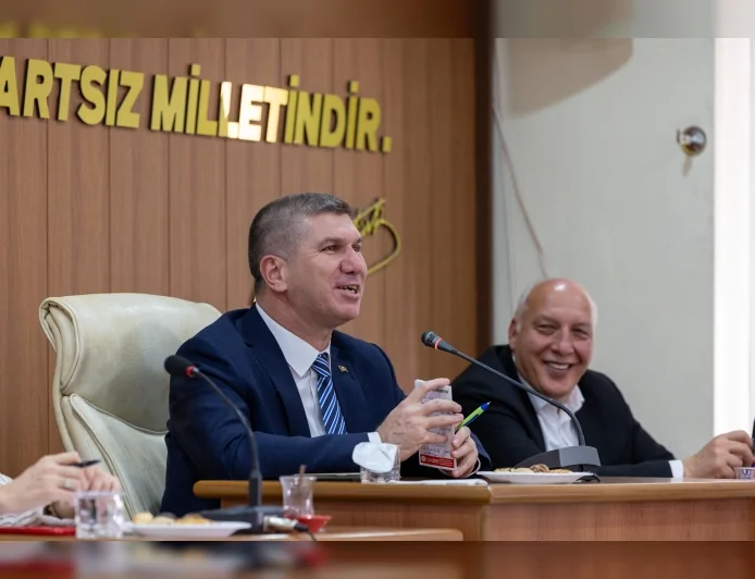 Burdur Belediye Başkanı Ali Orkun Ercengiz Muhtarlarla Birlikte 2026 Öncesi Hizmet Planlamasını ve Su Krizine Karşı Atılan Adımları Değerlendirdi