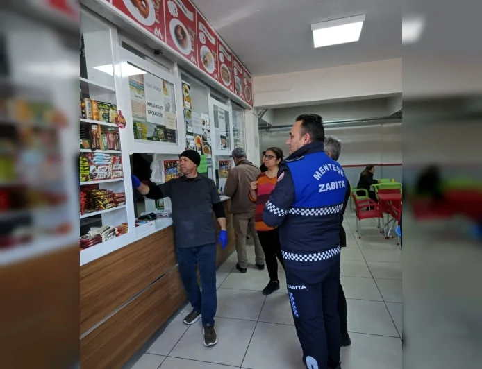 Menteşe’de Okul Kantinlerine Ortak Denetim: Başkan Gonca Köksal Aras “Eğitim yuvasında beslenme de güvenli olmalı” dedi