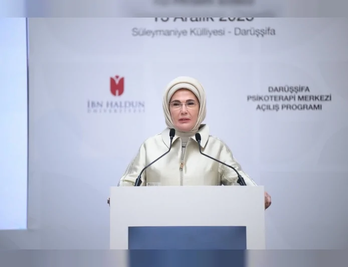 Cumhurbaşkanı Recep Tayyip Erdoğan’ın eşi Emine Erdoğan: “Bu merkezde medeniyetimizin şifa anlayışı modern bilimle buluşuyor”