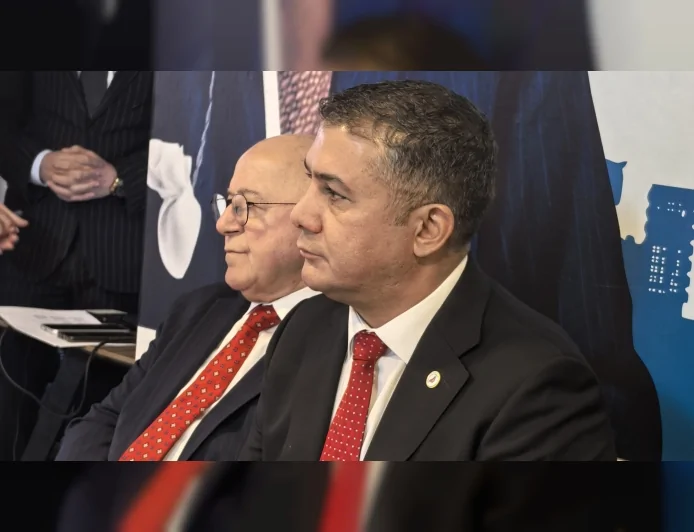 “Yerli ve Milli Parti, 85 Milyonu Kucaklayacak Tek Partidir” Ankara’daki Büyük Kongreyi CUMHA Canlı Yayınlarla Aktardı