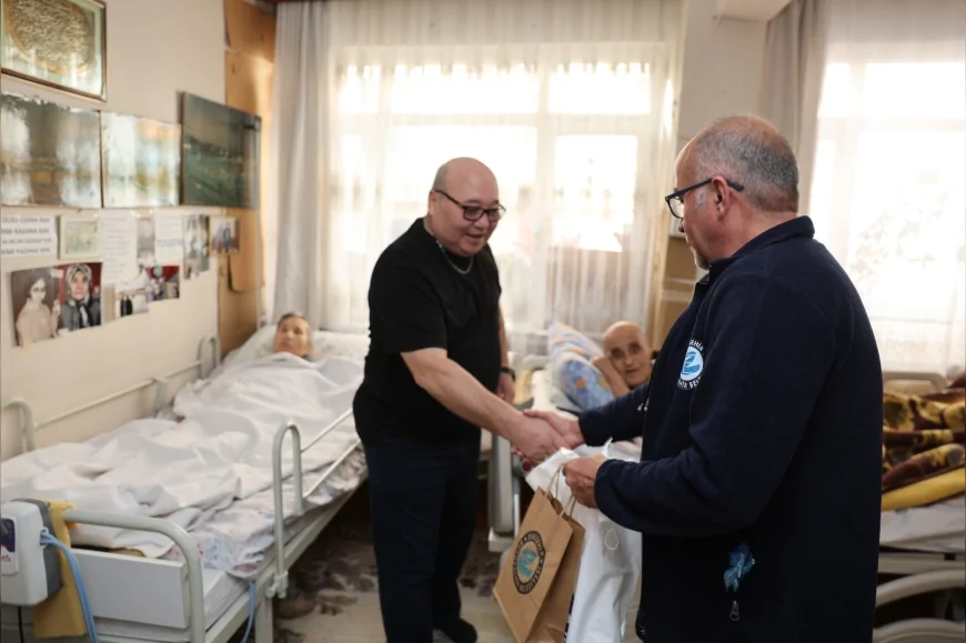 Eskişehir Büyükşehir Belediyesi 3 Aralık Engelliler Günü’nde Evde Bakım Hizmeti Alan 25 Haneye Ziyaret Gerçekleştirerek Destek Mesajını Ulaştırdı