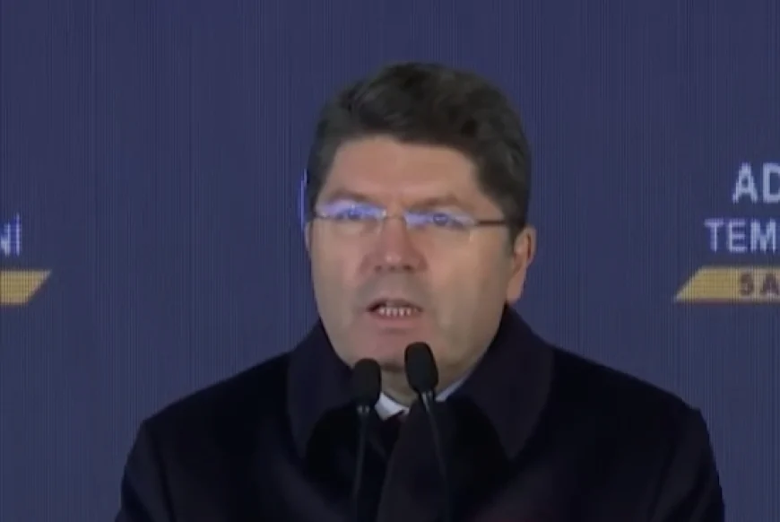 Adalet Bakanı Yılmaz Tunç Trabzon’daki temel atma töreninde “Adaleti darbecilerin ve vesayetçilerin arka bahçesi olmaktan kurtardık” açıklamasıyla yargı reformlarını anlattı