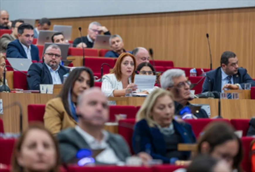 İzmir Büyükşehir Belediyesi Meclisi 2026’da Dönüşüm Alanlarında Kira Yardımını Aylık 20 Bin Liraya Yükseltti