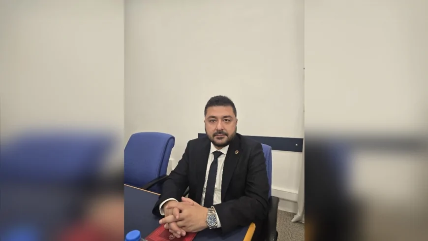 CHP’li Ahmet Baran Yazgan: “Yoksulluk Meclisin kapısına dayanmış çığlıktır; çöpten ekmek arayan annenin tablosu sizin 23 yıllık eseriniz”