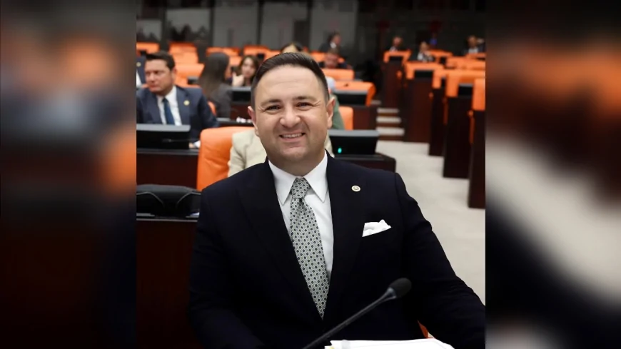 CHP’li Umut Akdoğan: “BTK dijital giyotindir, 67,5 milyar lira bu kuruma haramdır; tabelayı indirin, yerine ‘bitik’ yazın”