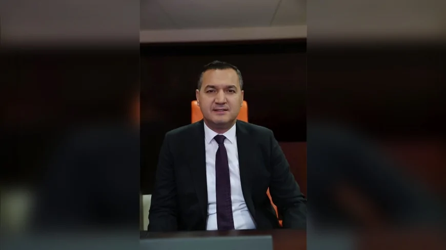 İYİ Parti’li Turan Yaldır: “Aksaray’ın umuduyla oyuncak tren gibi oynadınız; 10 yılda 12 kilometre yol yaptınız, 2 menfezi başarı diye anlatıyorsunuz”