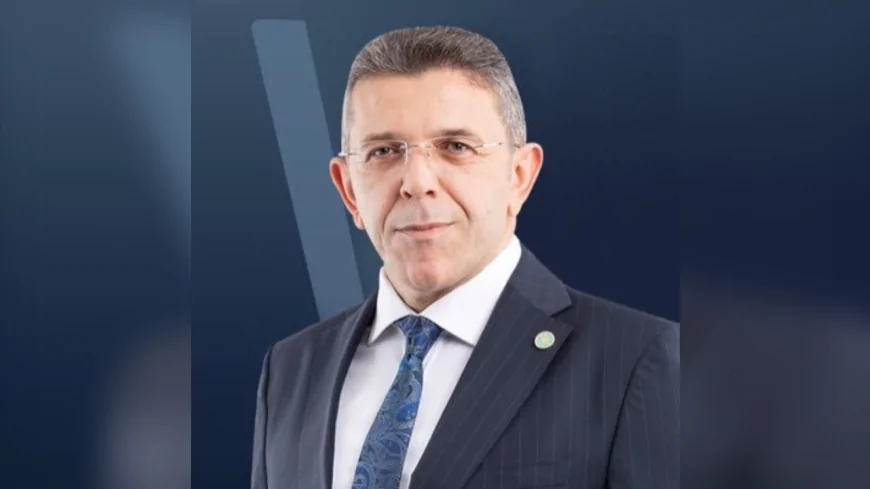 İYİ Parti Denizli Milletvekili Yasin Öztürk: “Meclis notere dönüştürüldü, Türk Bayrağı çöpe atılan mendilin üzerine basılamaz”