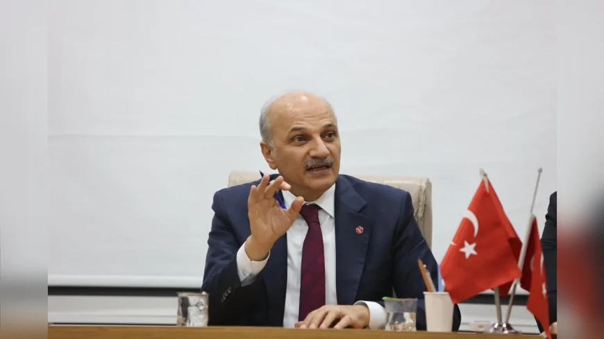 Saadet Partili Birol Aydın: “Adalet rakamlarla değil kararlarla tartılır, KHK ve askerî öğrenci dosyaları daha ne kadar bekleyecek”