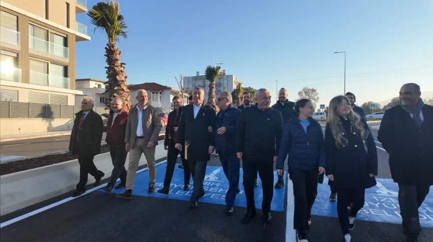 Güzelbahçe Belediye Başkanı Mustafa Günay: “75. Yıl Cumhuriyet Bulvarı 50 Yıllık Sorunu Çözdü”