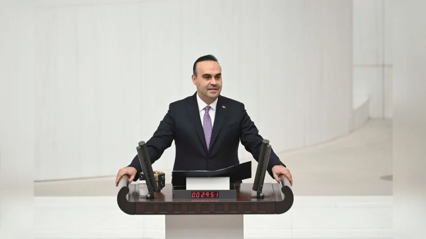 SANAYİ VE TEKNOLOJİ BAKANI MEHMET FATİH KACIR: “SERBEST TİCARET DÖNEMİ KAPANIYOR, TÜRKİYE’Yİ YENİ KÜRESEL DÜZENE HAZIRLADIK”