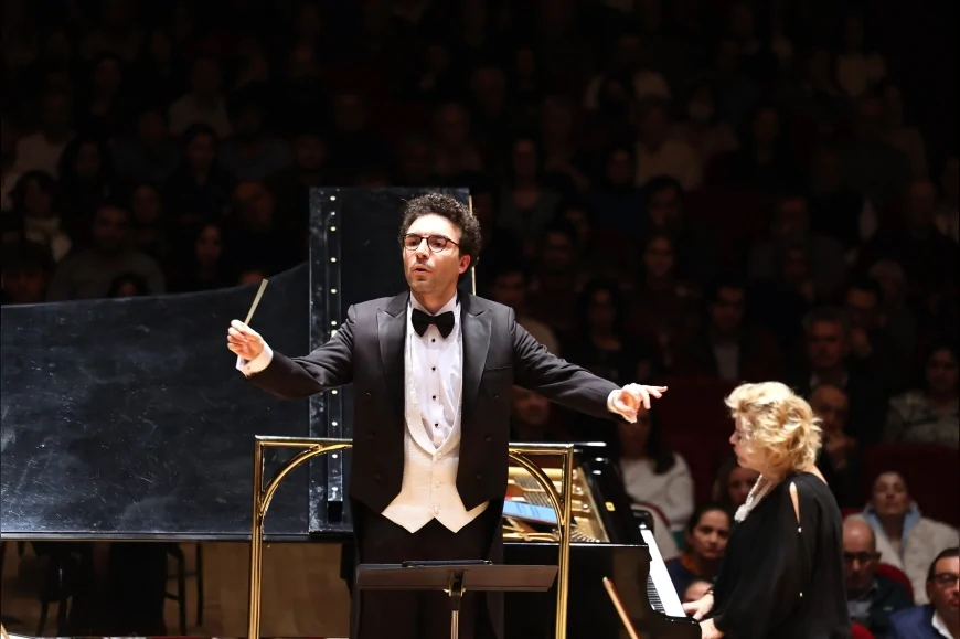 İzmir Devlet Senfoni Orkestrası İsmet İnönü’yü Mozart Eserleriyle Ahmed Adnan Saygun Sanat Merkezi’nde Andı