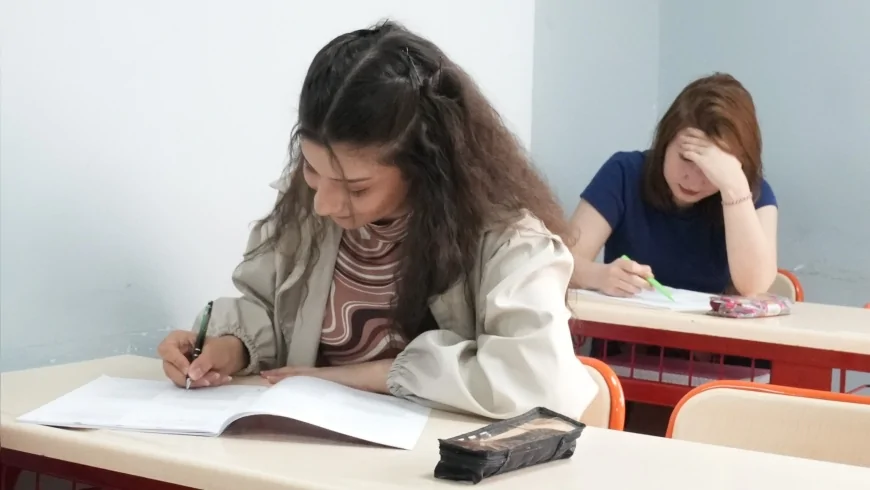 Elazığ Belediyesi Gelecek Sensin Projesiyle YKS’ye Hazırlanan Gençlere Eğitim Desteğini Sürdürüyor