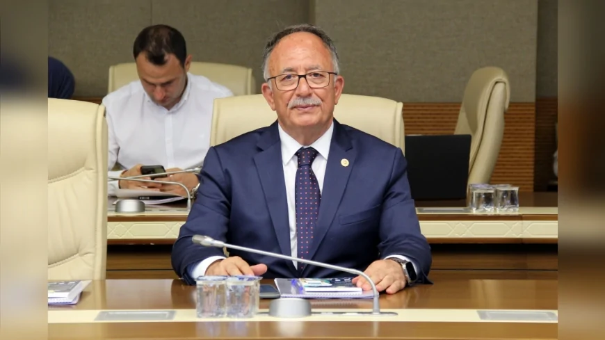 Saadet Partisi Antalya Milletvekili Şerafettin Kılıç: “Faiz bütçede kara deliğe dönüştü, emek yoksullaşıyor”