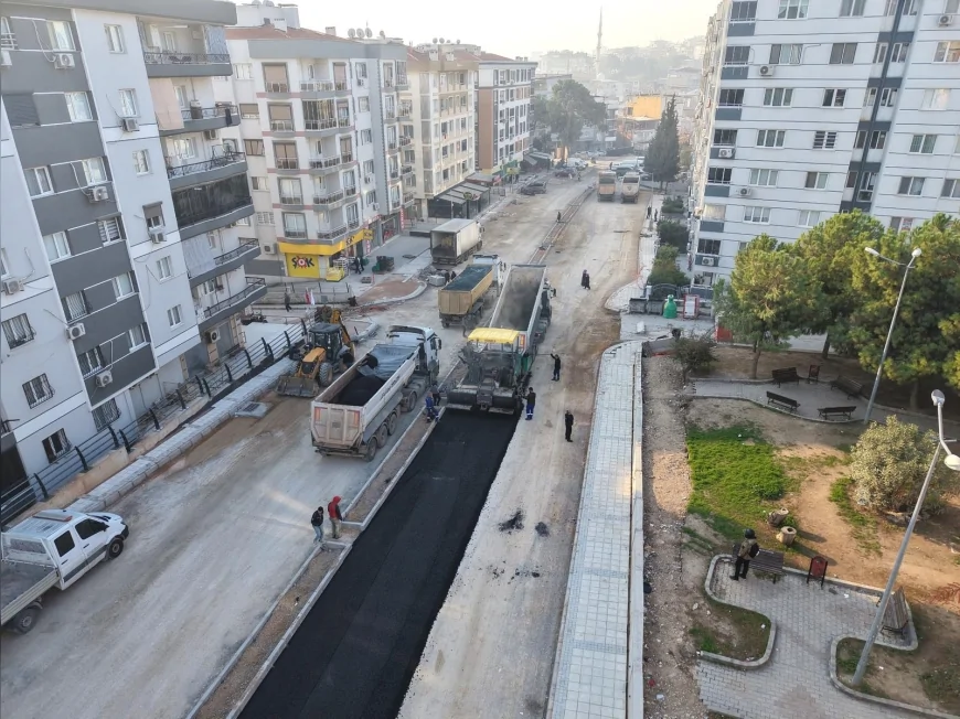 Karabağlar trafiğine nefes aldıracak Dostluk Bulvarı bağlantı yolunda sona gelindi yıl sonunda açılıyor
