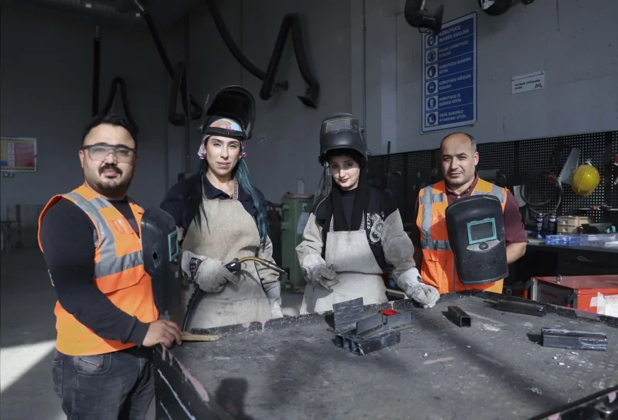 Mersin Büyükşehir Belediyesi MERCEK’te Çelik Kaynak Eğitimlerini Sürdürüyor: Tırmıl’da Kaynak Ustaları Yetişiyor