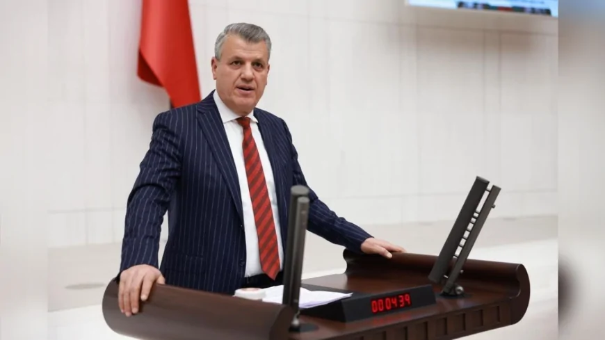 CHP Adana Milletvekili Ayhan Barut: “Tarım küçülüyor, çiftçi üretiyor ama batıyor”