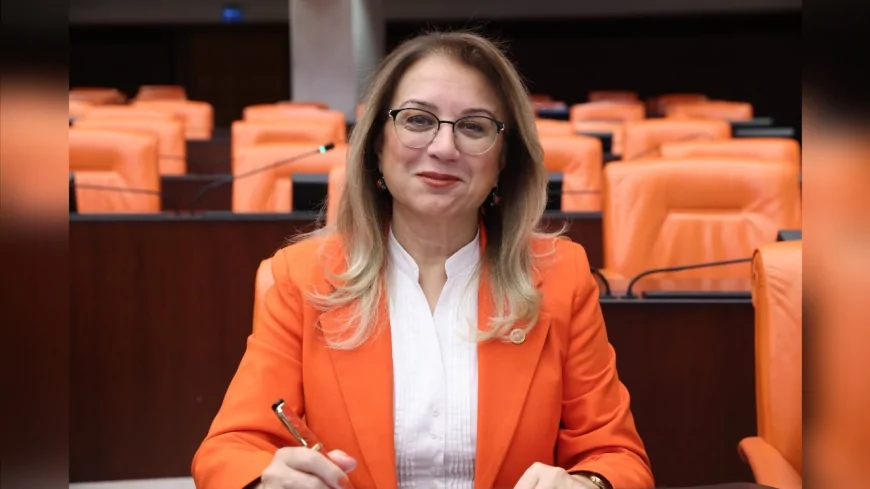 MHP Grup Başkanvekili Filiz Kılıç: “Depremde yürütülen çalışma sıradan inşaat değil, asrın seferberliğidir”