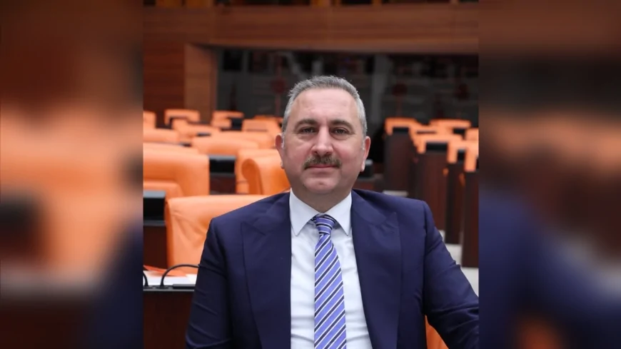 Abdulhamit Gül: “Asrın felaketi, asrın ihyasına dönüştürüldü”