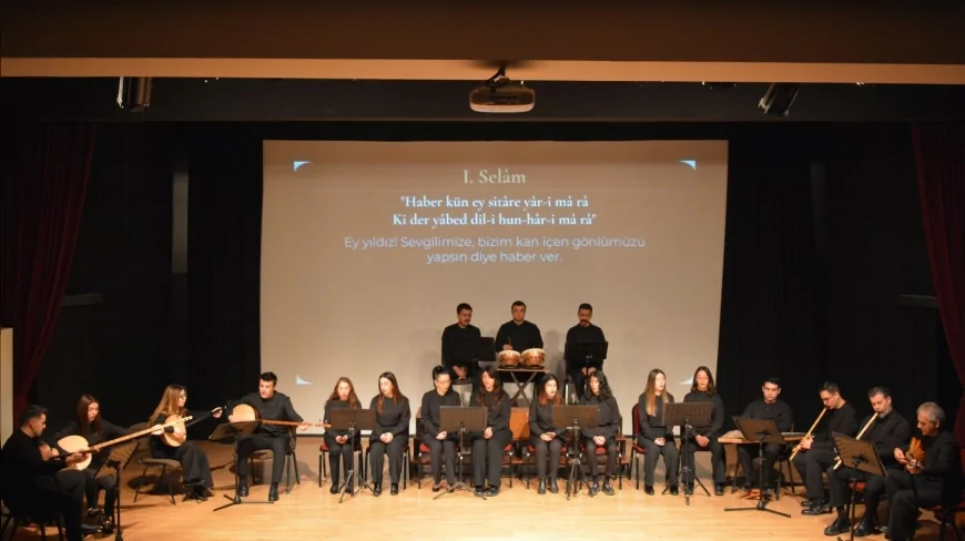 Ege Üniversitesi Devlet Türk Mûsıkîsi Konservatuvarı Hz. Mevlânâ’yı 752. Vefat Yıl Dönümünde “Acemaşirân Mevlevî Âyini” ile Andı