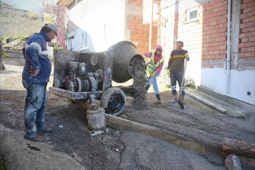 Giresun Belediyesi Çaykara Mahallesi 61 Nolu Sokak’ta 150 Metrelik Yol Betonlama Çalışmasını Tamamladı