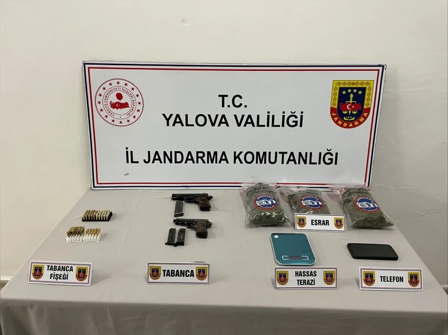 Yalova İl Jandarma Komutanlığı Çınarcık Esenköy’de Operasyon Yaptı: Uyuşturucu ve Silah Ele Geçirildi