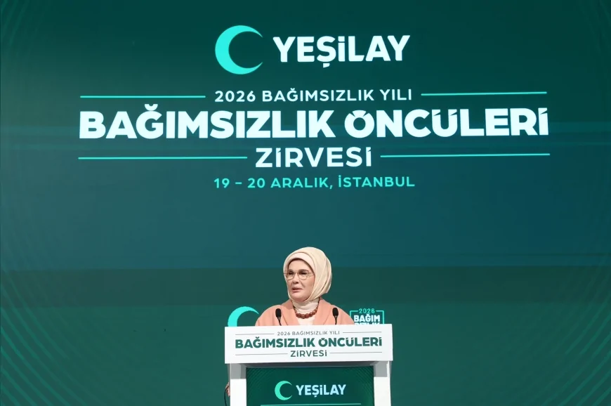 Cumhurbaşkanı Recep Tayyip Erdoğan’ın eşi Emine Erdoğan: “2026’yı Bağımsız Gelecek, Sağlıklı Nesiller anlayışıyla Bağımsızlık Yılı ilan ediyoruz”