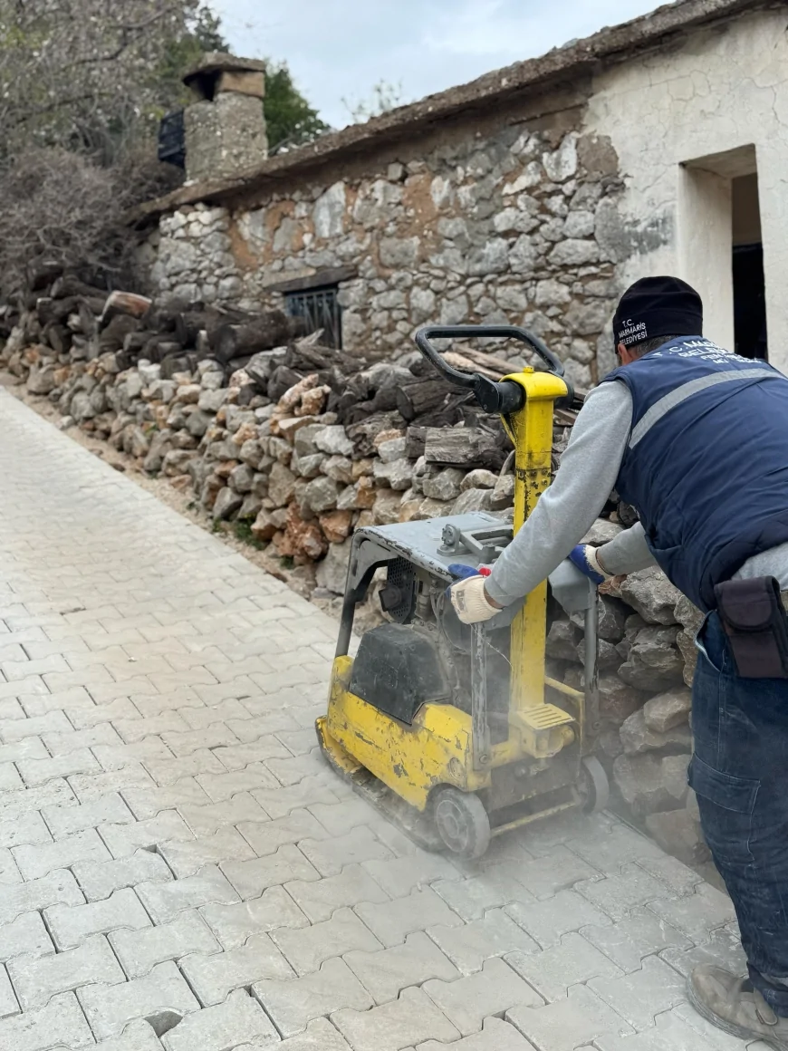Marmaris Belediyesi Fen İşleri Müdürlüğü 2025’te merkezden kırsala uzanan yatırımlarla kentin çehresini yeniledi