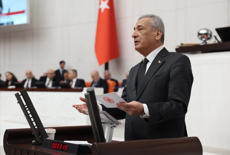CHP Gaziantep Milletvekili Hasan Öztürkmen: “Kuraklık hububat üreticisini tarladan kopma noktasına getirdi”