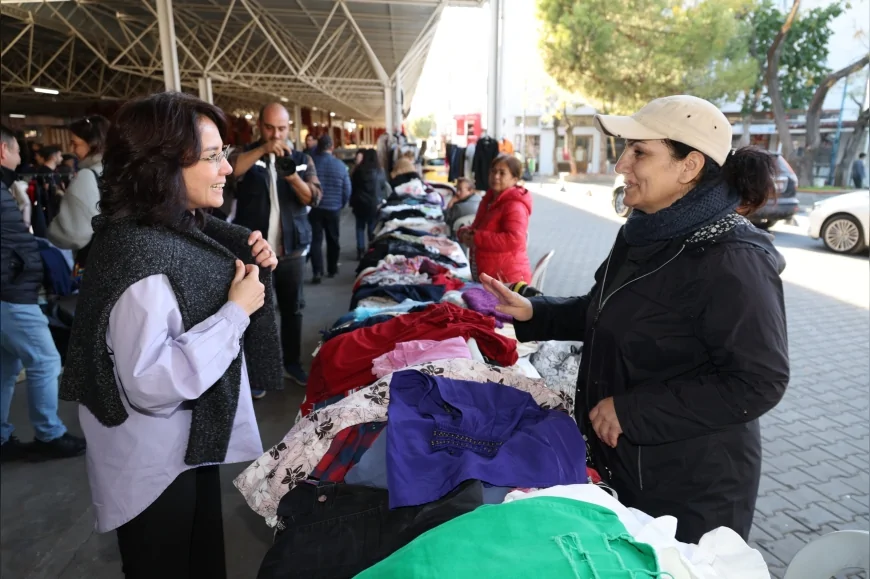 Menteşe’de Üçüncü Pazar Günü Kurulan 2. El Pazarı ve Takas Etkinliği Vatandaşların Yoğun Katılımıyla Büyüyor