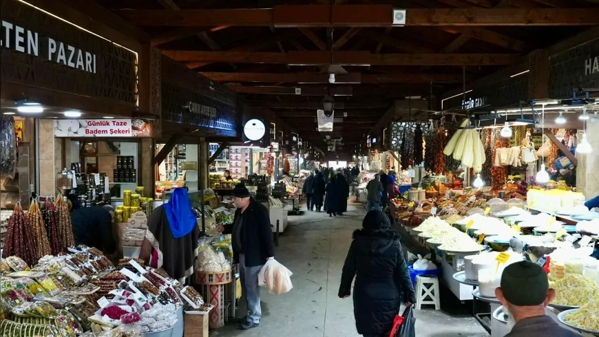 Elazığ Belediye Başkanı Şahin Şerifoğulları: “Kapalı Çarşı’da Harput Musikisiyle Tarihi Yaşatıyoruz”