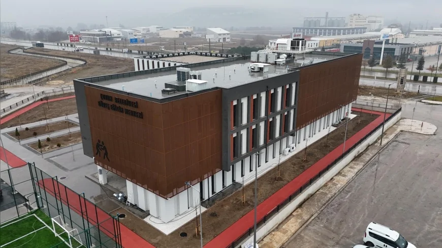 Çorum Belediyesi Güreş Eğitim Merkezi Açılışa Hazırlanıyor: Tesis Genç Sporculara Kapılarını Açacak