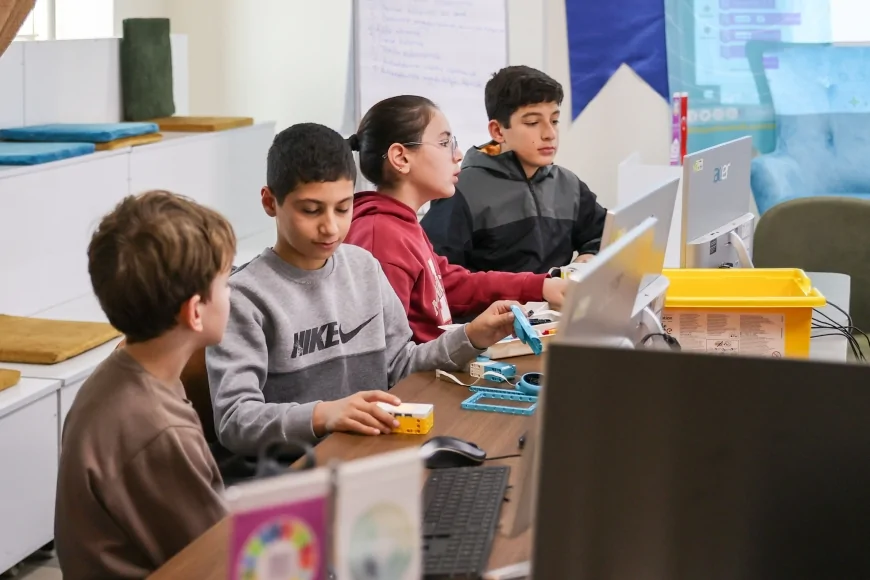 Buca Belediye Başkanı Mimar Görkem Duman: “Teknolojiyi tüketen değil üreten bireyler yetiştireceğiz”