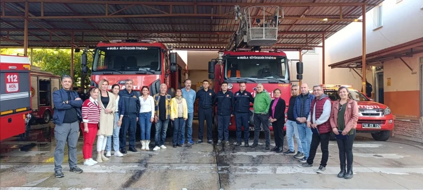 Muğla Büyükşehir Belediyesi Afetlere Hazırlık İçin Gönüllü İtfaiyecilik Eğitimlerini Sürdürüyor