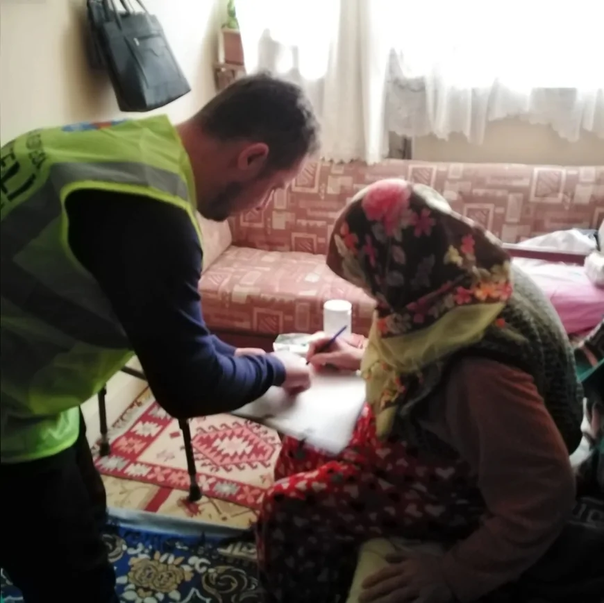 İnegöl Belediyesi Katı Yakıt Yasağı Sonrası 457 Aileye 5 Bin Lira Isınma Desteği Sağladı