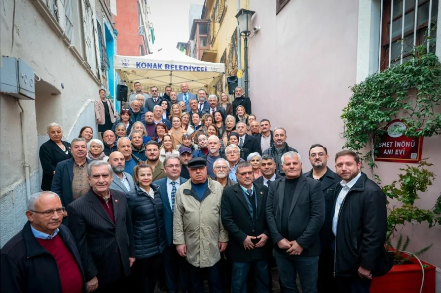 Milli Şef İsmet İnönü Konak’taki Doğduğu Evde Anıldı Cumhuriyet Vurgusu Öne Çıktı