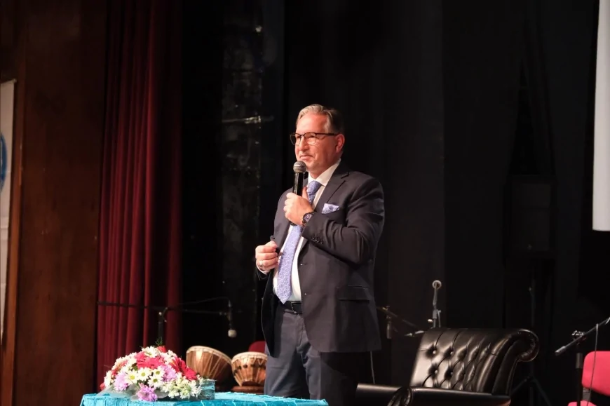 Çorum Belediyesi Regaib Kandili Programına Yoğun Katılım: Prof. Dr. Mustafa Karataş Manevi Mesajlar Verdi