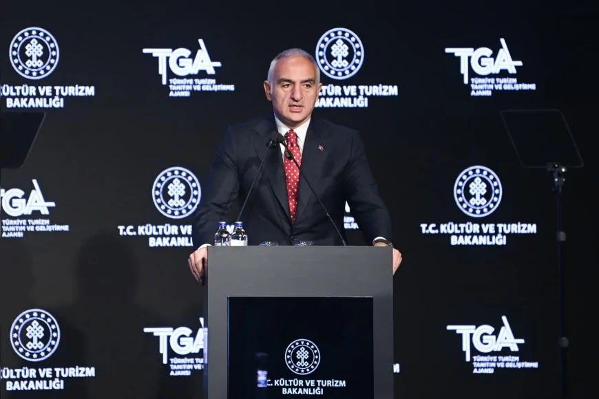 Kültür ve Turizm Bakanı Mehmet Nuri Ersoy: “Mini dizilerde yer almak milli formayı giymek gibidir”