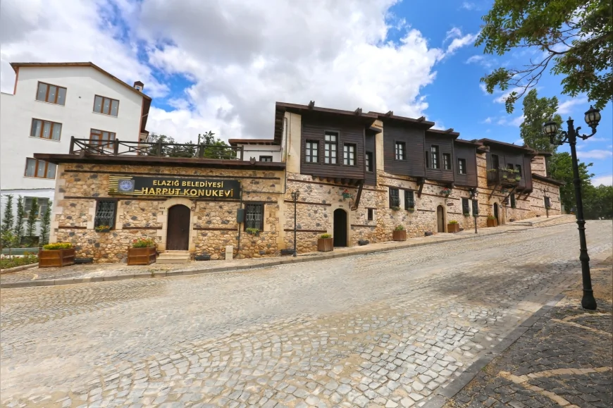 Elazığ Belediye Başkanı Şahin Şerifoğulları: “Harput’un tarihi dokusunu yaşatıyor, turizmin kalbini yeniden canlandırıyoruz”