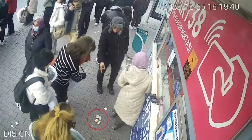 Kayseri Ulaşım A.Ş. Kart 38 Noktasında Bulunan 250 Euroyu Titiz Çalışmayla Sahibine Ulaştırdı