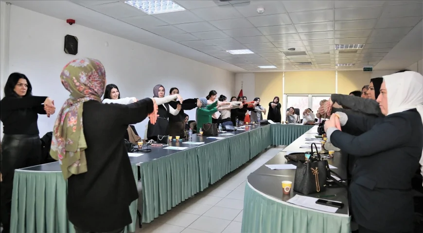 Keçiören Belediyesi’nden çocuk gelişimi için eğitimcilere yönelik kapsamlı ve uygulamalı eğitim programı