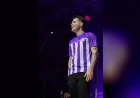 Emir Can İğrek Zonguldak Ereğli’de Sevilen Şarkılarıyla Salonu Dolduran Unutulmaz Bir Konser Verdi