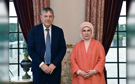 Cumhurbaşkanı Recep Tayyip Erdoğan’ın eşi Emine Erdoğan: “UNRWA’nın Filistin için yürüttüğü çalışmaların kalıcı sonuçlar doğurmasını temenni ediyorum”