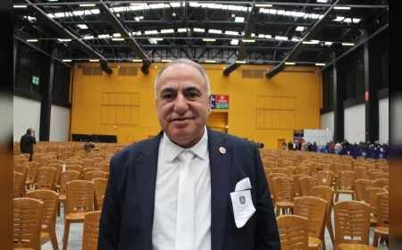 Eskişehir Şoförler Odası Başkan Adayı Kadir Ağır: “Sandıklar açıldığında ipi göğüsleyeceğimizi düşünüyoruz”