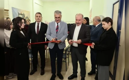 AK Parti Çorum Milletvekili Yusuf Ahlatcı gençlerle bir araya geldi: “Her zaman yanınızdayız”