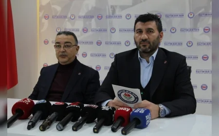 Eğitim-Bir-Sen Eskişehir 1 Nolu Şube Başkanı İbrahim Akar: “Engelli öğretmenlerin resen atanması mevzuata ve anayasaya aykırıdır”